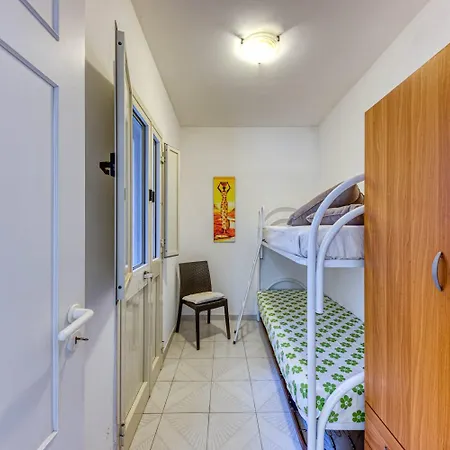 Hébergement de vacances Casa Trilussa Quadrilocale By Salento Com *