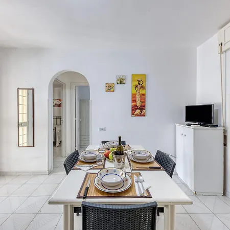 Casa Trilussa Quadrilocale By Salento Com *